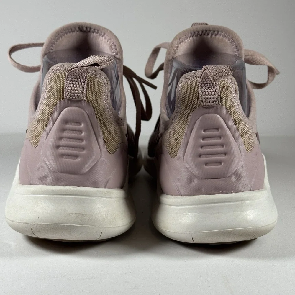 Nike Free TR 8‎ Plum Chalk  Plum Dust  Summit White Sneaker Shoe Women's Size  7